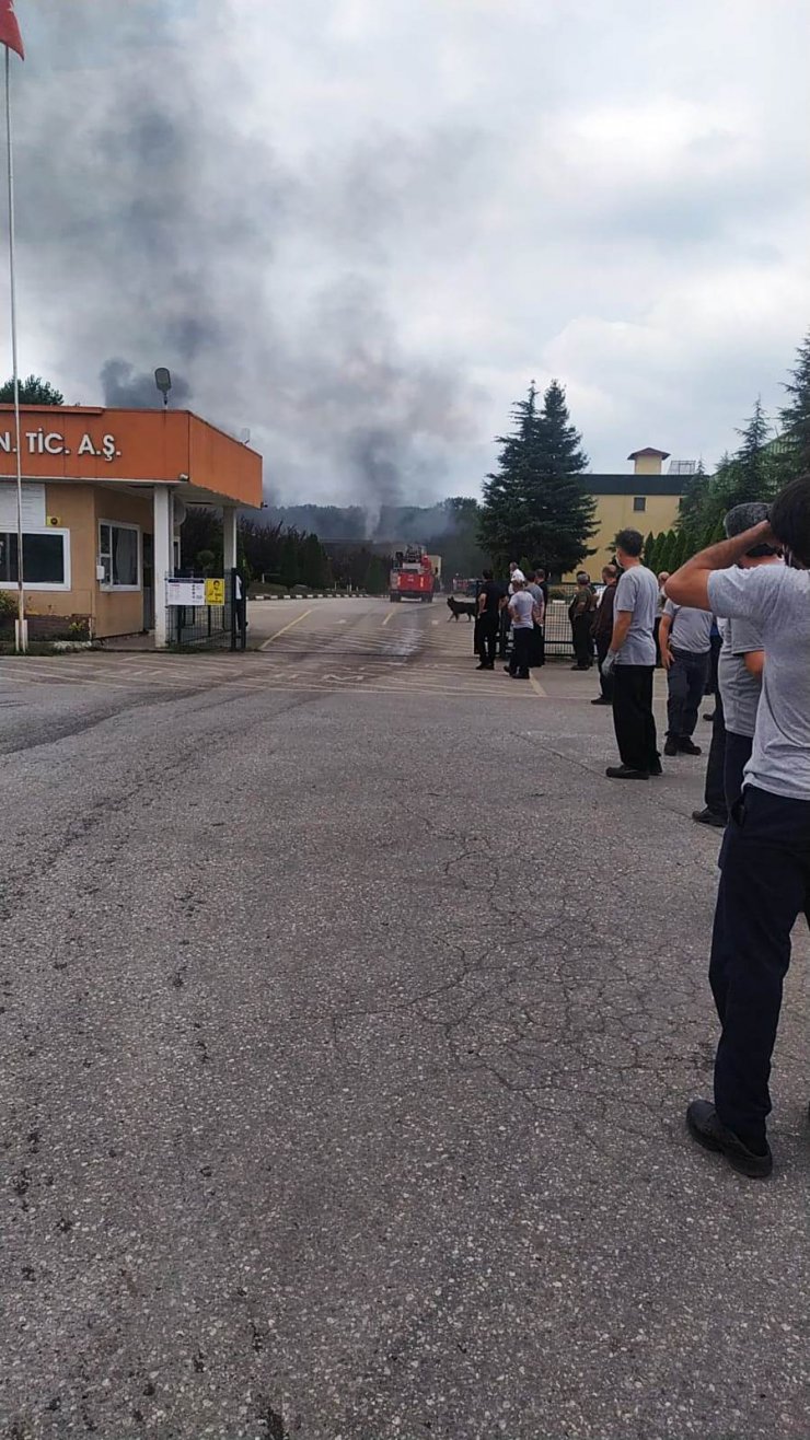 Fabrika kazan dairesinde patlama: 2 işçi yaralı