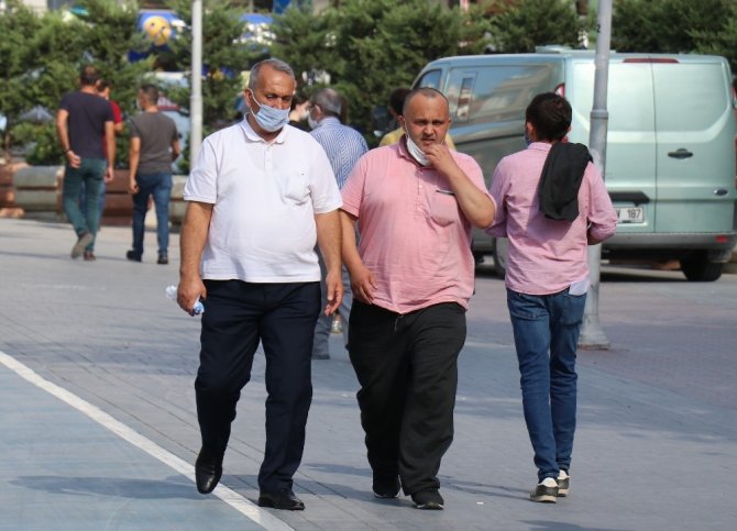 Maske takmayanlara 2 milyon 139 bin lira ceza kesildi
