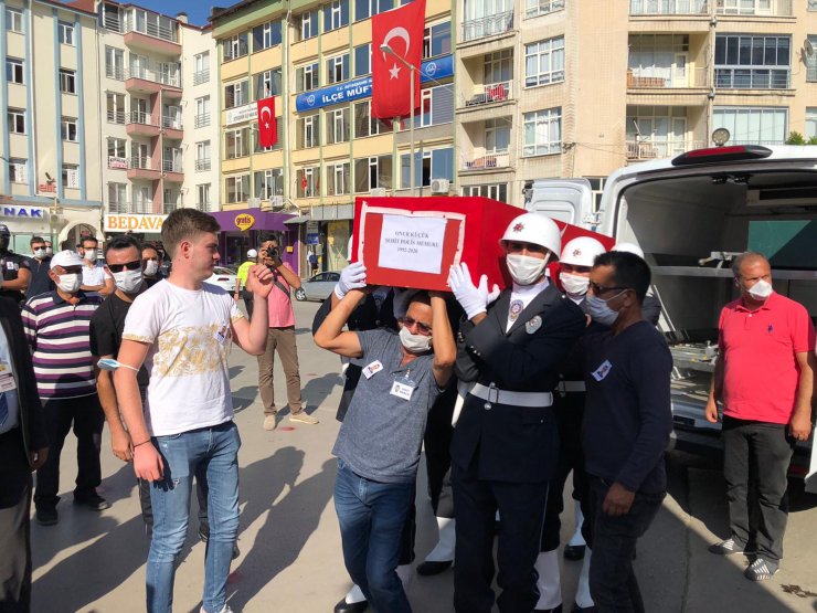Trafik kazasında şehit düşen Konyalı polis toprağa verildi