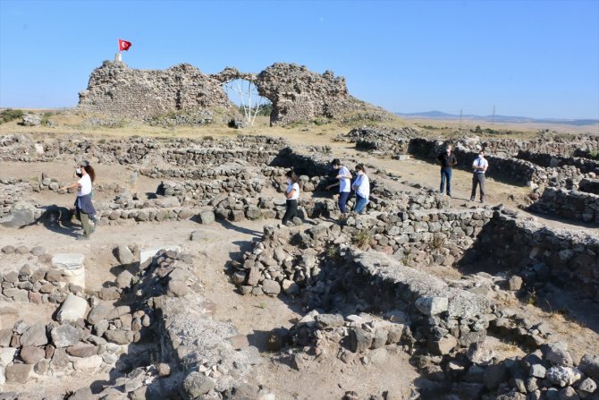 Osmanlı'nın ilk hutbesinin okunduğu mescidin izlerini arıyorlar