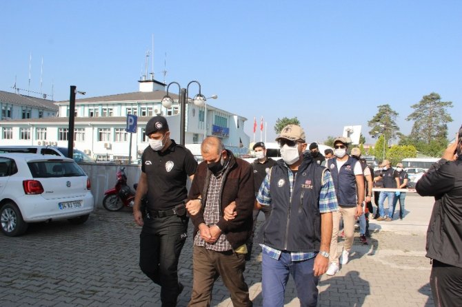 Düzce’de DEAŞ üyelerine şafak operasyonu: 6 gözaltı