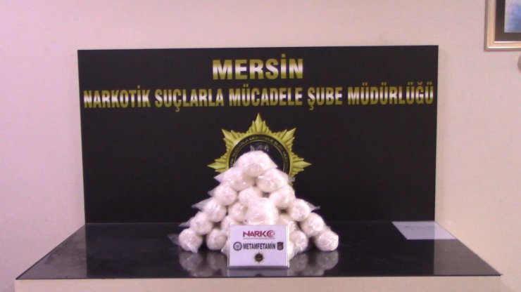 Mersin'de 12 kilogram metamfetamine 8 gözaltı