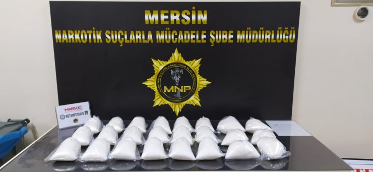 Mersin'de 12 kilogram metamfetamine 8 gözaltı