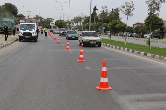 Jandarmadan refüjlerde çalışan belediye personeline trafik eğitimi