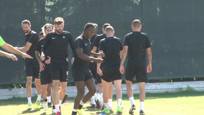 Denizlispor, Konyaspor maçı hazırlıklarına ara vermeden başladı