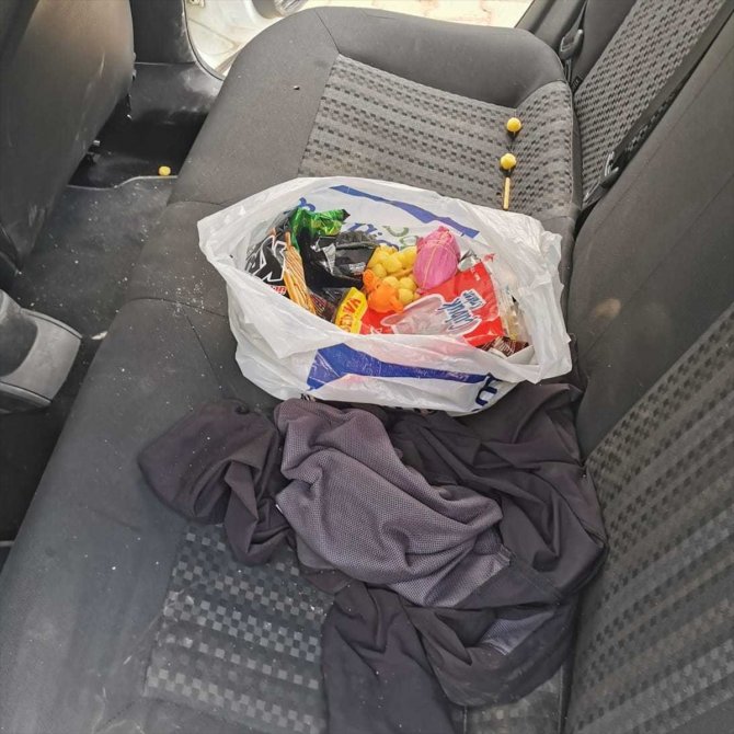 Antalya'da balon, cips ve bisküvi paketlerinin içinden uyuşturucu çıktı