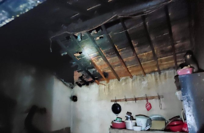 Konya'da müstakil ev yangını