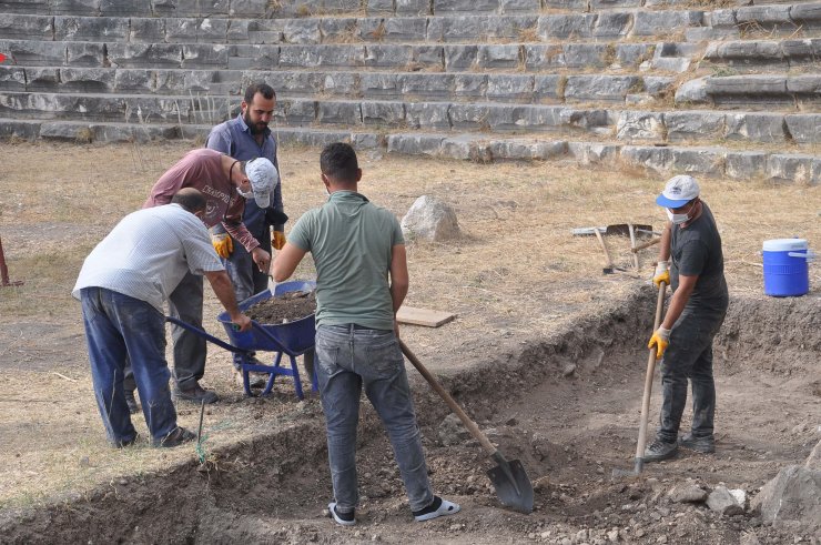 Kastabala Antik Kenti'nde kazı çalışmaları yeniden başladı