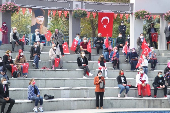 Konya’da 29 Ekim kutlamaları yapıldı