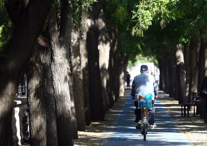 Hem ekonomik hem sağlıklı ulaşım aracı bisiklet Konya'da rağbet görüyor
