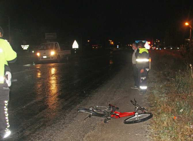 Konya'da otomobilin çarptığı bisikletli çocuk öldü