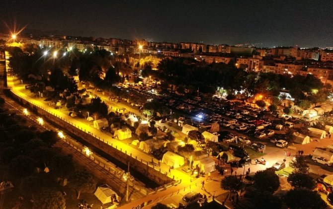 İzmir’de çadır kent genişletiliyor