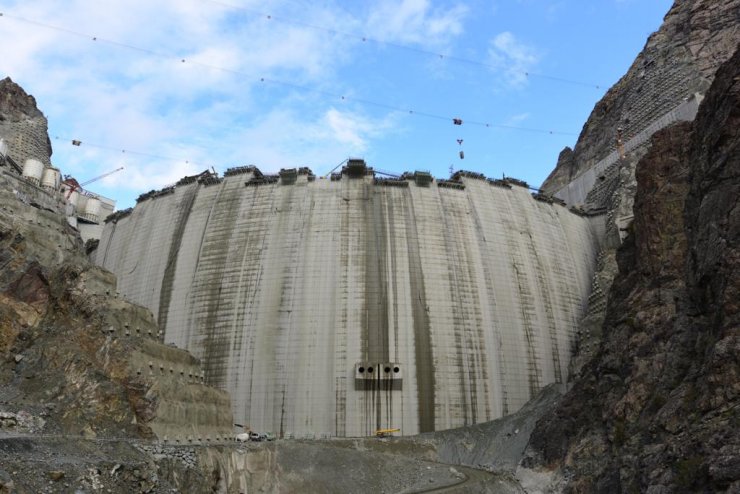 Yusufeli Barajı'nın tamamlanmasına 21 metre kaldı