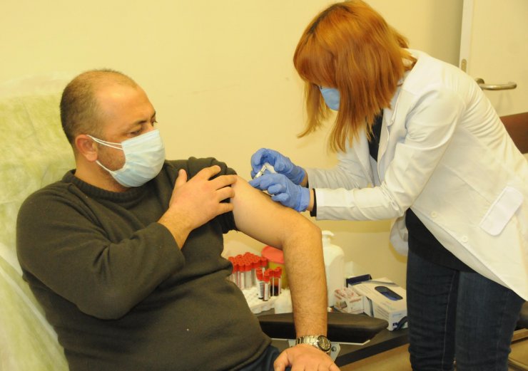 Kayseri'de, Çin aşısının gönüllü vatandaş uygulaması başladı