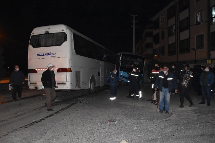 Kütahya'da işçi servisi ile halk otobüsü çarpıştı: 12 yaralı