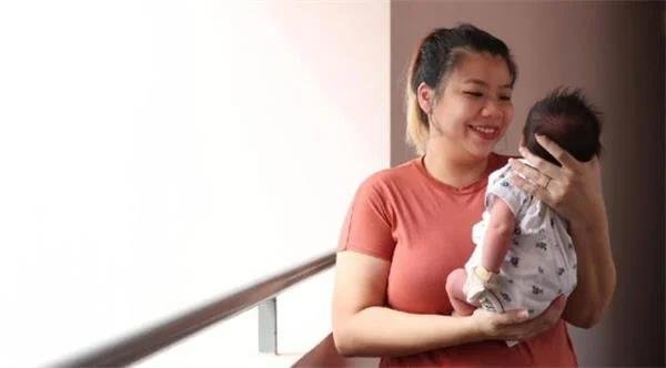 Sinpapurlu anne koronavirüs antikorlarına sahip bebek doğurdu