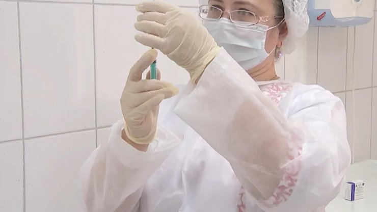 Rusya'da koronavirüse karşı aşılama başladı
