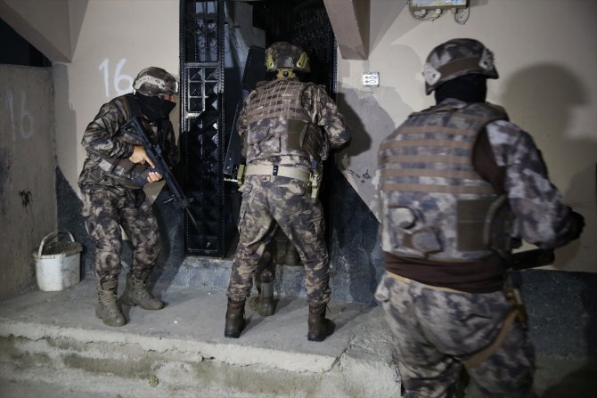 Adana merkezli 3 ilde terör örgütü PKK/KCK operasyonu