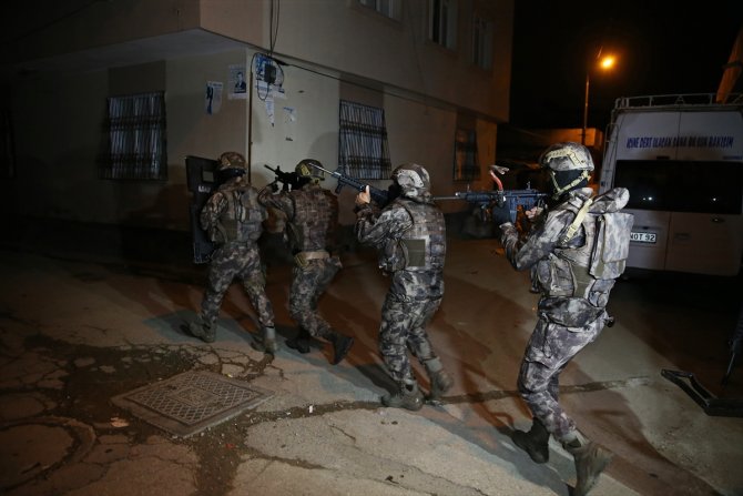 Adana merkezli 3 ilde terör örgütü PKK/KCK operasyonu