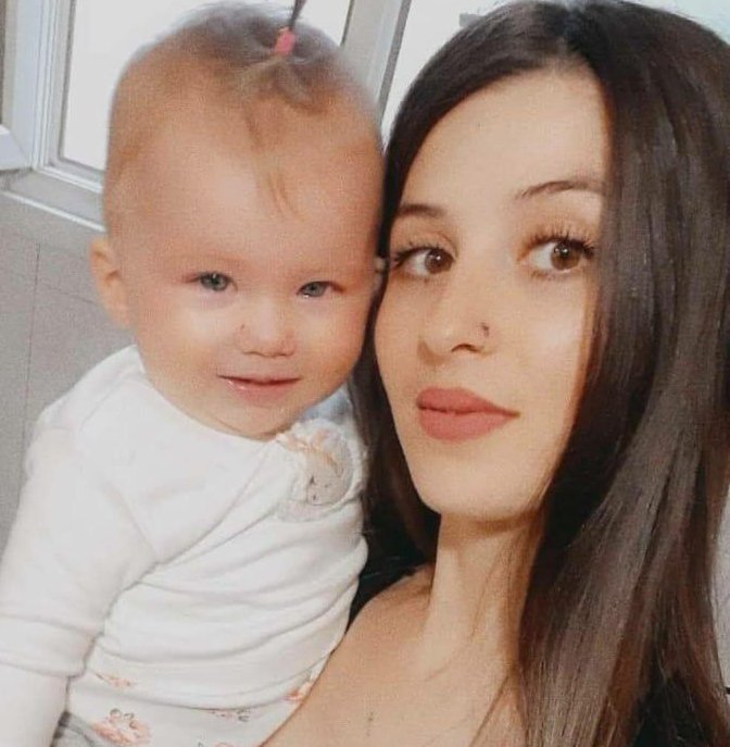 Eşinin ve 1,5 yaşındaki kızının üzerine kaynar su döken koca: Kazara oldu