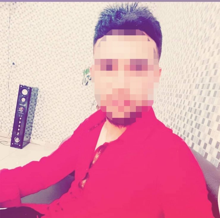 Eşinin ve 1,5 yaşındaki kızının üzerine kaynar su döken koca: Kazara oldu