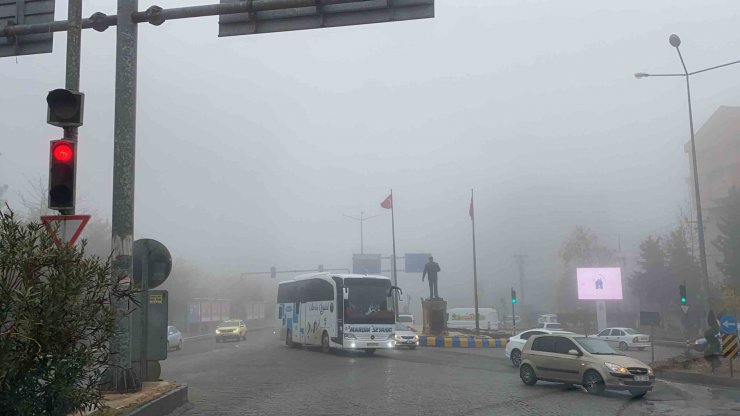 Mardin'de, hava ulaşımına sis engeli