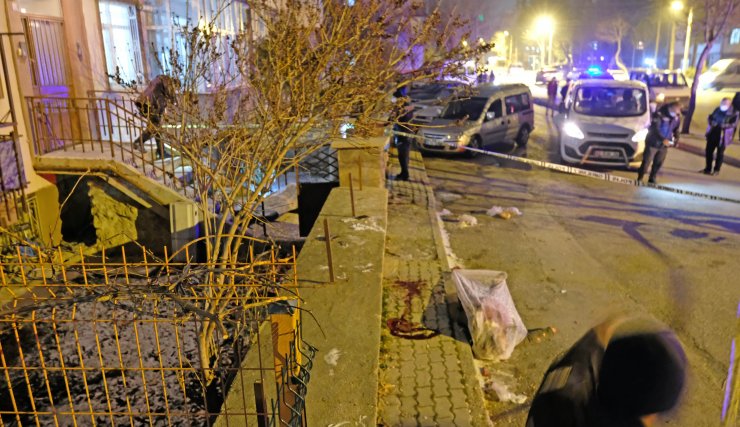 Konya'daki ev önünde çifte cinayette 'yasak aşk' iddiası!