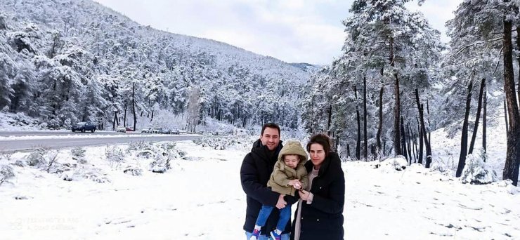 Muğla'da kar sevinci