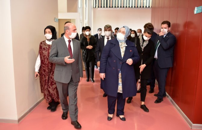 Bakanı Zehra Zümrüt Selçuk: SOBE farkındalık oluşturdu