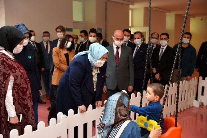 Bakanı Zehra Zümrüt Selçuk: SOBE farkındalık oluşturdu