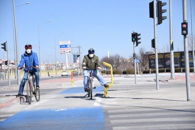Bisiklet şehri Konya’da, bisiklet trafik ışıklarının sayısı artırılıyor