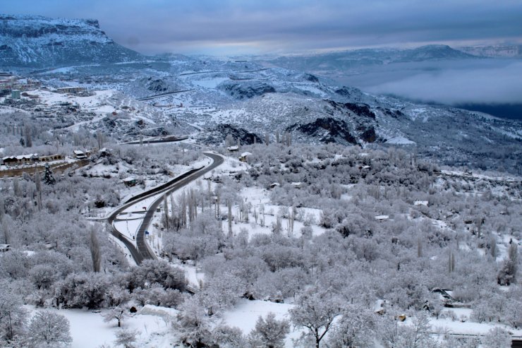 Ermenek'te kar kalınlığı, 35 santime ulaştı