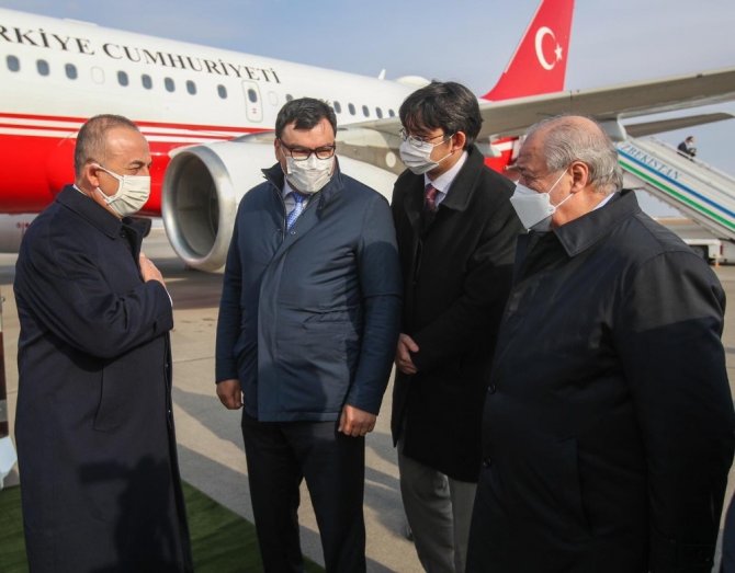 Dışişleri Bakanı Çavuşoğlu, Özbekistan’da