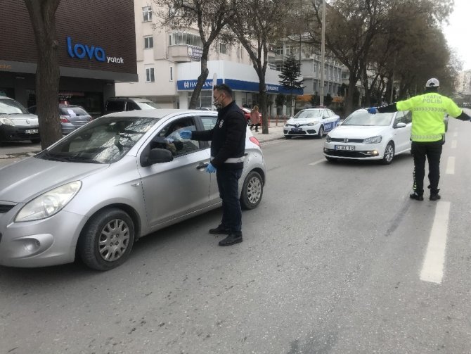Konya’da sokağa çıkma kısıtlamasında uygulamalar sürüyor