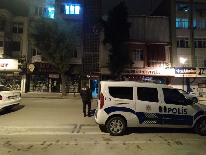 Adana’da güvenlik kameralı kumarhaneye baskın