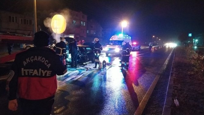 Otomobil tıra arkadan çarptı: 1 ağır yaralı