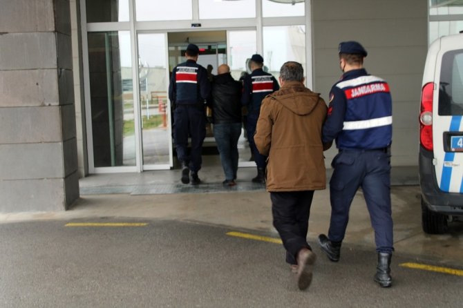 Sosyal medyada terör propagandasına 3 gözaltı