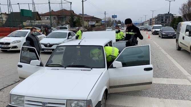 Modifiye sevdası trafikten men ettirdi