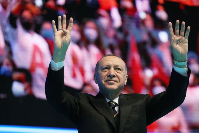 Erdoğan, AK Parti 7. Olağan Büyük Kongresi'ndeki konuşmasında 81 ili tek tek selamladı