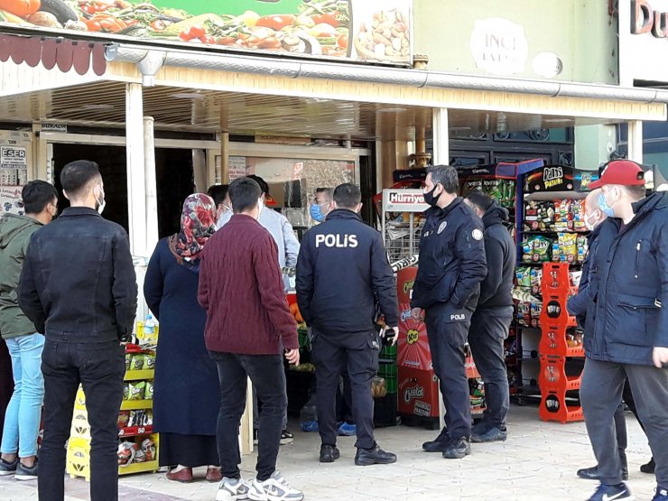Çalıştığı markette tabancayla intihar etti