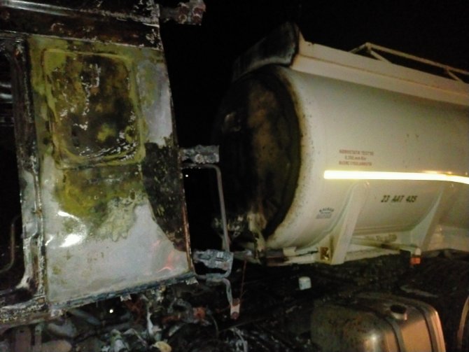 Benzin yüklü tanker yangınında faciadan dönüldü