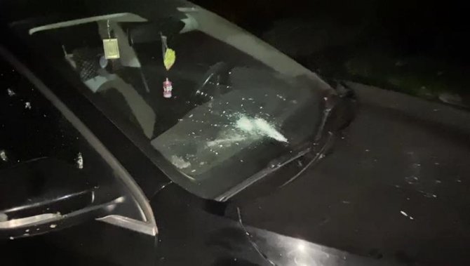 Eve otomatik silahlarla saldırı