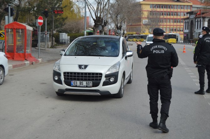 Konya'nın cadde ve sokaklarında sessizlik hakim