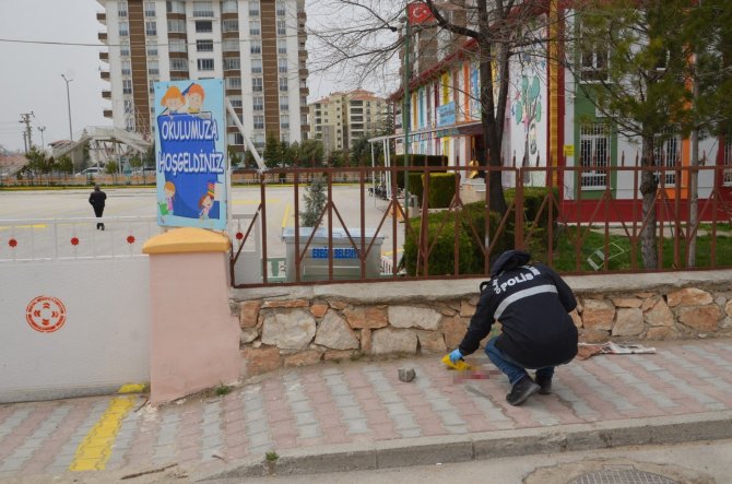 Konya'da flaş cinayet! Çocuklarının okulunun önünde kayınpederini öldürdü
