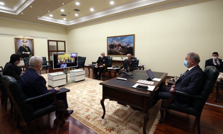 Bakan Akar, NATO'nun Afganistan toplantısına katıldı