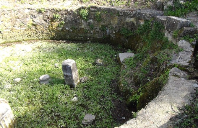 Antik dönemin havuz suyu 2 bin 200 yıldır akıyor