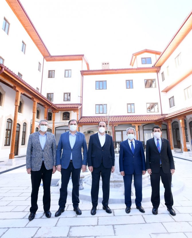 Başkan Altay: "İlçelerimiz için önemli projeleri hayata geçiriyoruz”