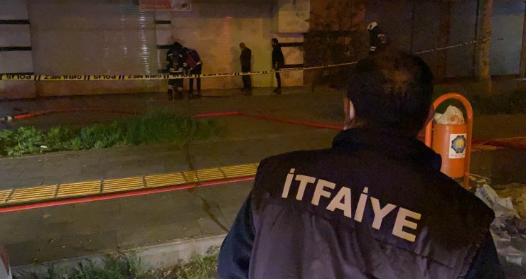 Diyarbakır'da kapalı dükkanda çıkan yangın kontrol altına alındı