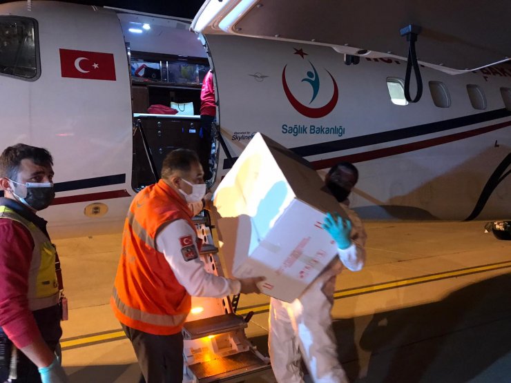 Türkiye KKTC’ye 40 bin doz Sinovac aşısı daha gönderdi