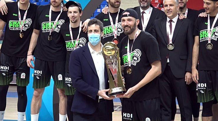 Merkezefendi Belediyesi Denizli Basket şampiyonluk kupasına kavuştu